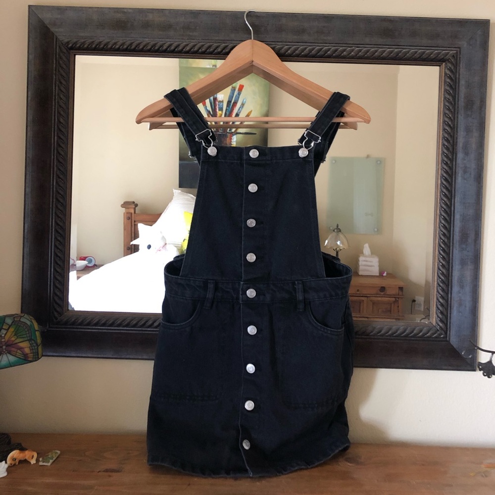 PAC SUN black denim overall skirt (S)